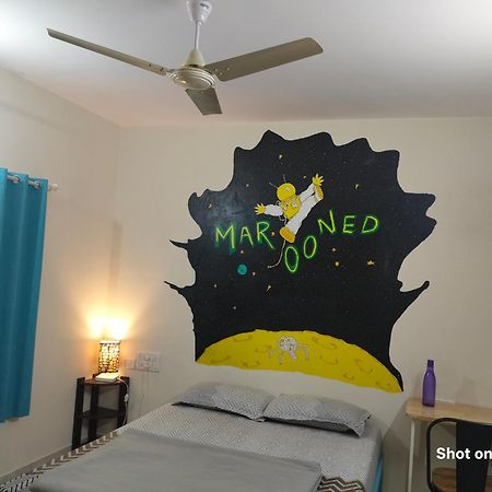 העיר בנגלור The Hood Hostel מראה חיצוני תמונה